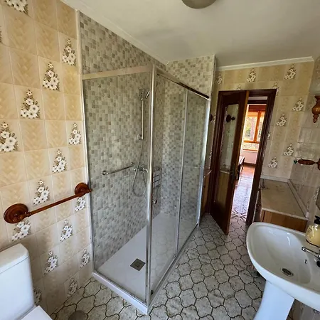 Casa Revilla Playa * Педренья