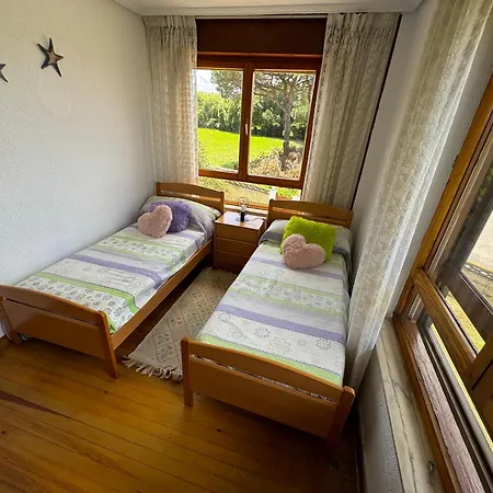 Casa Revilla Playa * Педренья